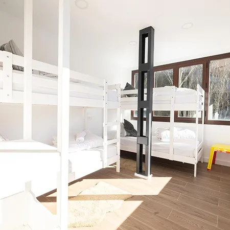 Holidays. Rosebud. 3 & Parking. 8 Personas Apartment *