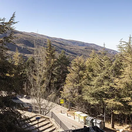 Holidays. Rosebud. 3 & Parking. 8 Personas Apartment Sierra Nevada
